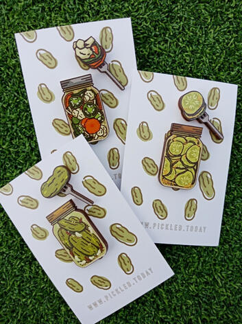 pickle jar wooden pins